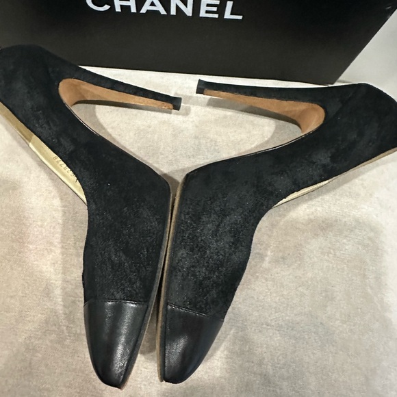 CHANEL heels - Picture 9 of 14